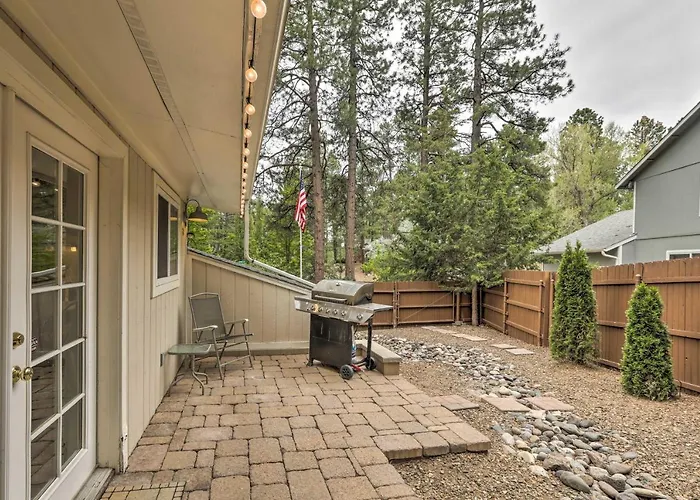 Expansive Family Retreat W/ Media Room! * Flagstaff
