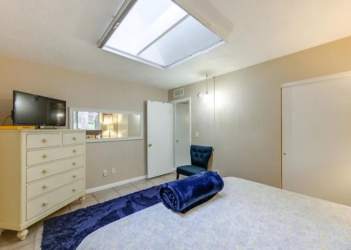Expansive Family Retreat W/ Media Room! Flagstaff