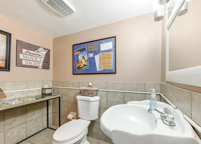 Expansive Family Retreat W/ Media Room! Flagstaff