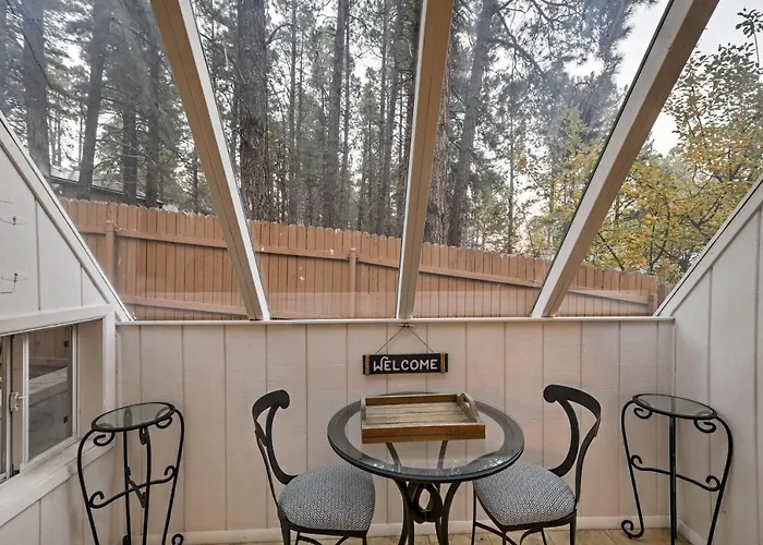 Expansive Family Retreat W/ Media Room! Casa vacanze Flagstaff